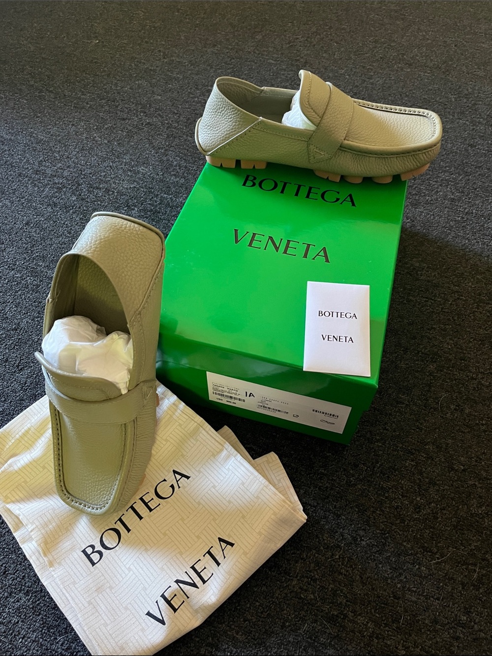 Bottega Veneta Light Khaki Green Pebbled Leather Drivers
